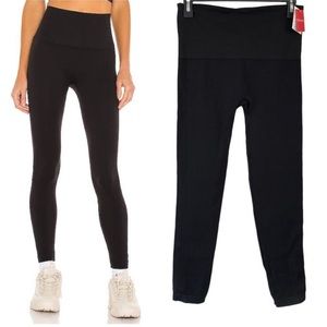 NWT Spanx Look At Me Now High Rise Leggings.